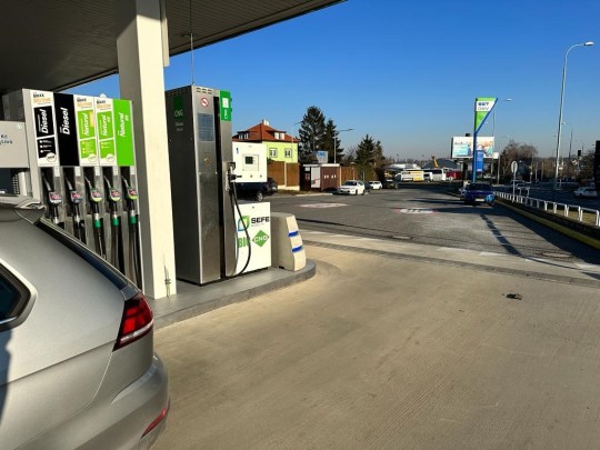 SEFE Mobility otevírá další CNG stanici na Praze 5